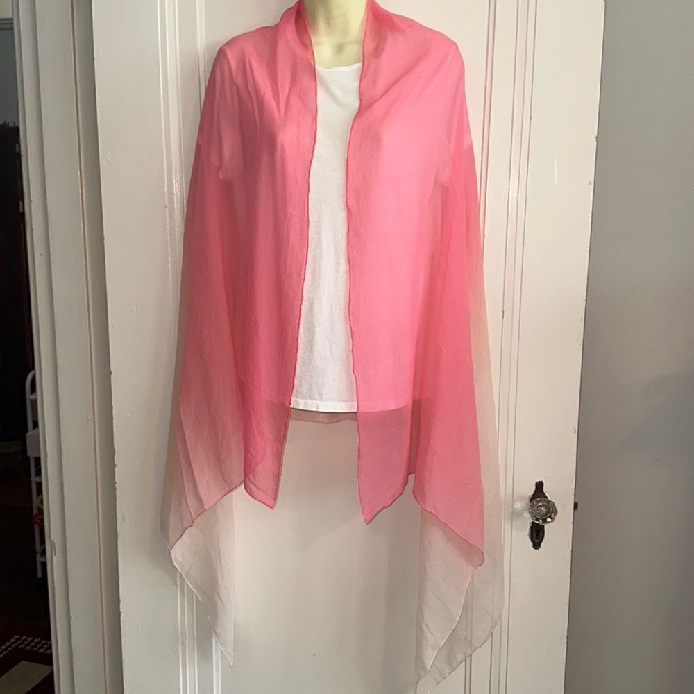 Vintage pink to‎ cream hombre very large chiffon shawl/wrap